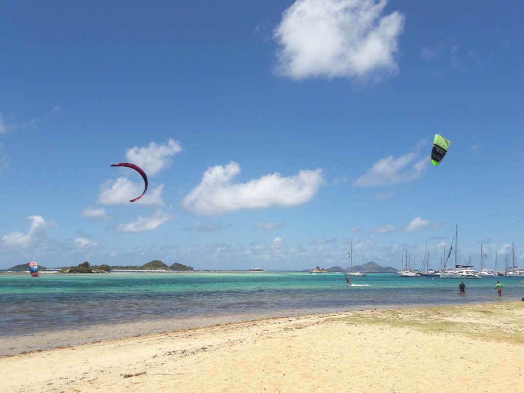 Kite surfing Union Island